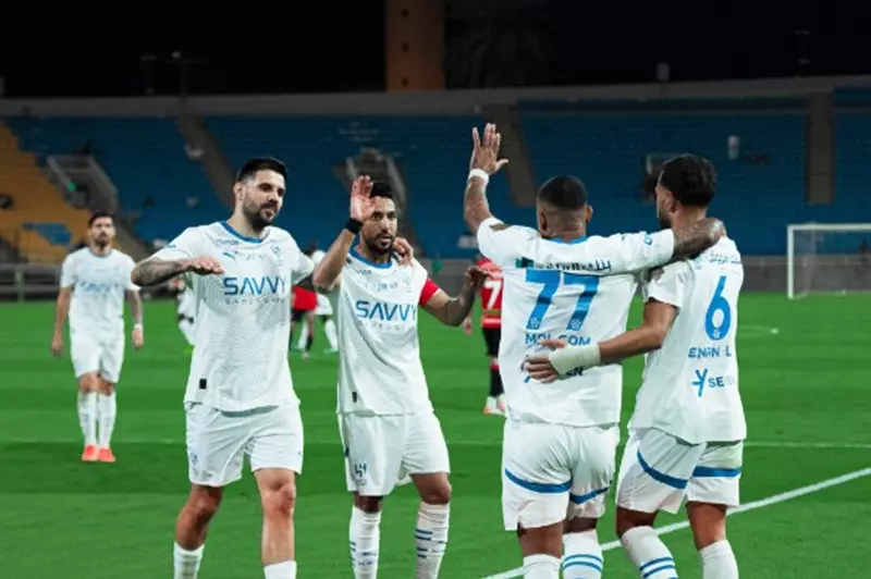 الهلال يتعثر بالتعادل أمام الوحدة في الدوري السعودي (فيديو)