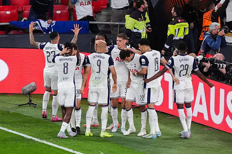 توتنهام يتأهل: موعد نهائي كأس السوبر الأوروبي 2025 المترقب